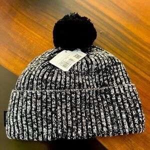 Lululemon Fleece-lined Knit Beanie